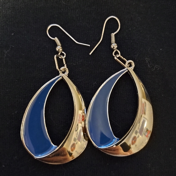 Blue and silver tone jewelry lot - Picture 4 of 10